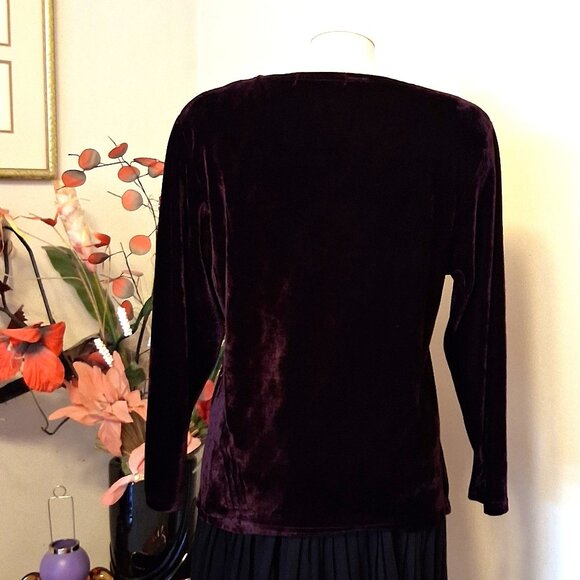 NWT Scoop Neck Purple Embroidered Blouse Long Sleeve Women’s Top 12 - Picture 4 of 9